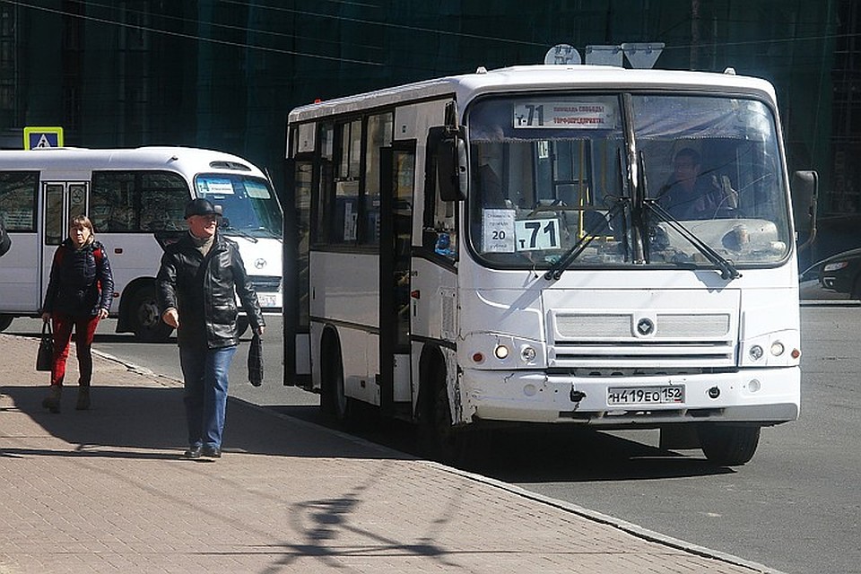 Маршруткам в Петербурге осталось меньше двух лет жизни.