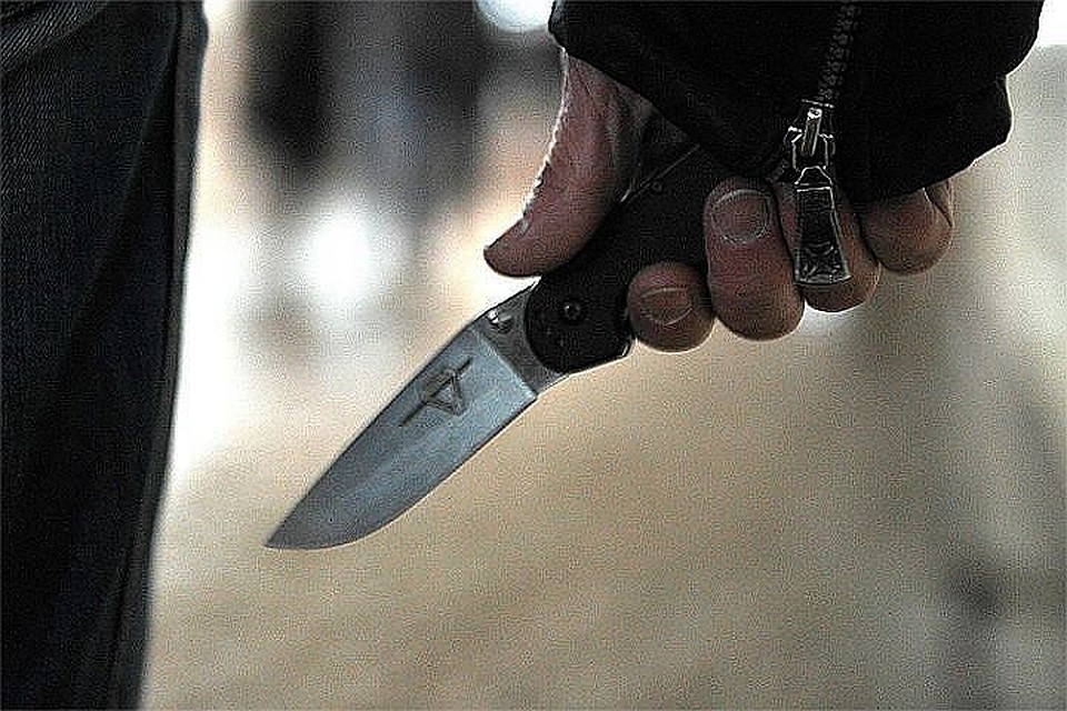 В Петербурге на съемной квартире нашли истерзанный труп женщины.