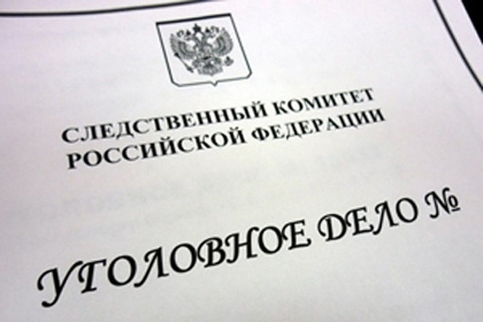 Орловским полицейским досталось дверью от шкафа при усмирении дебошира