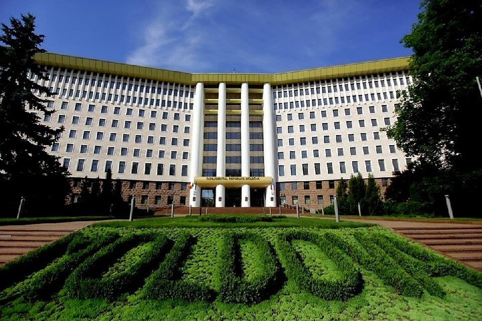 Рейтинг самых активных политиков этого лета. Фото: moldova.md