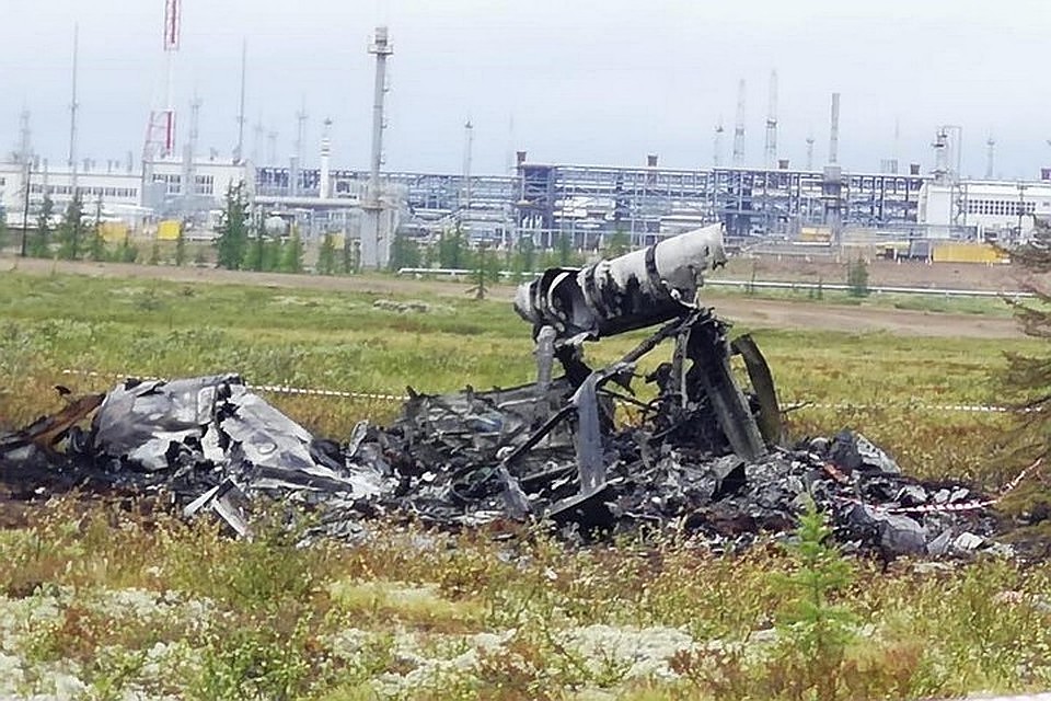 Прокуратура склоняется к версии о вине экипажа в крушении вертолета Ми-8 под Игаркой. Фото пресс-службы губернатора Красноярского края