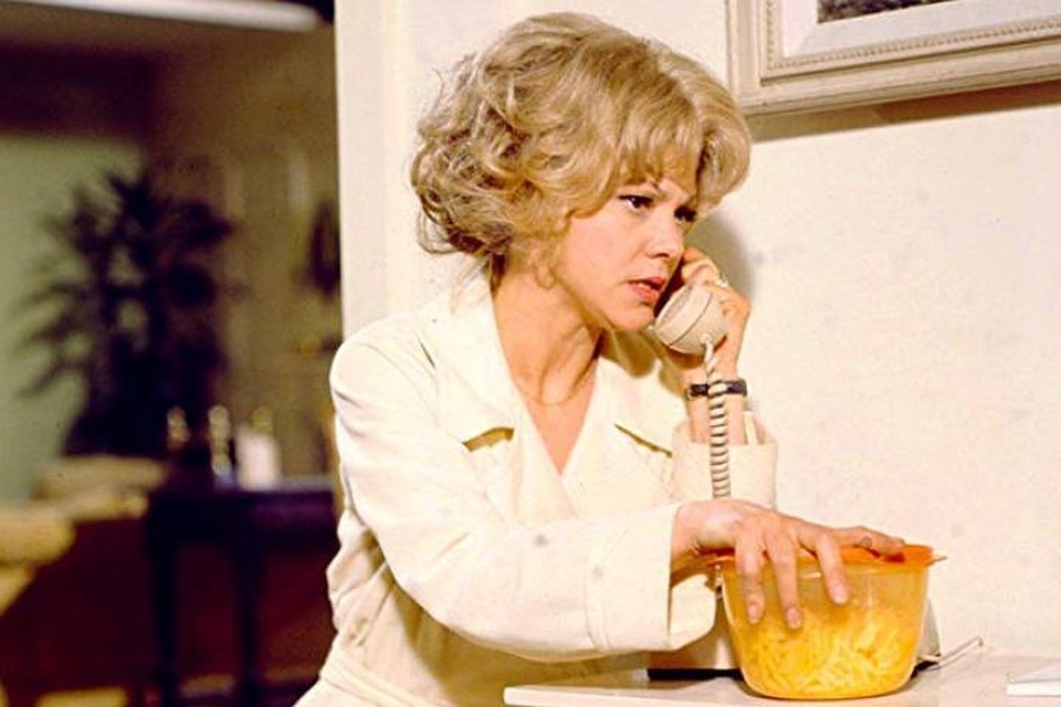 Барбара Харрис в фильме «Чумовая пятница» (1976)