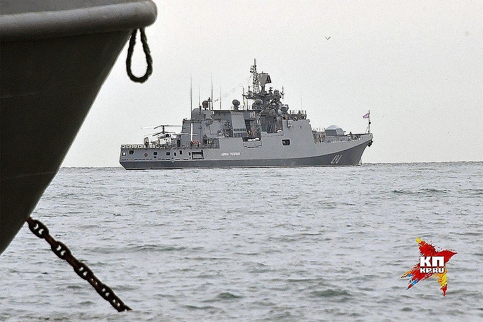 Россия расширила группировку кораблей в Средиземном море