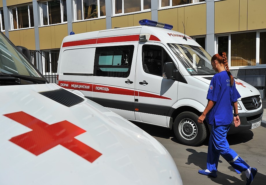 СК: изъяты образцы вакцины, после введения которой погиб двухмесячный ребенок. Фото: Марина ВОЛОСЕВИЧ.
