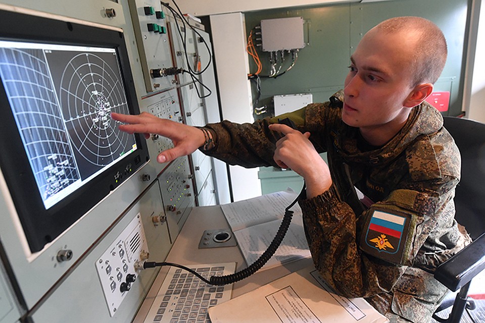 Все ТТХ новой ракеты военные, как и положено, держат в секрете, отвечают журналистам общими фразами