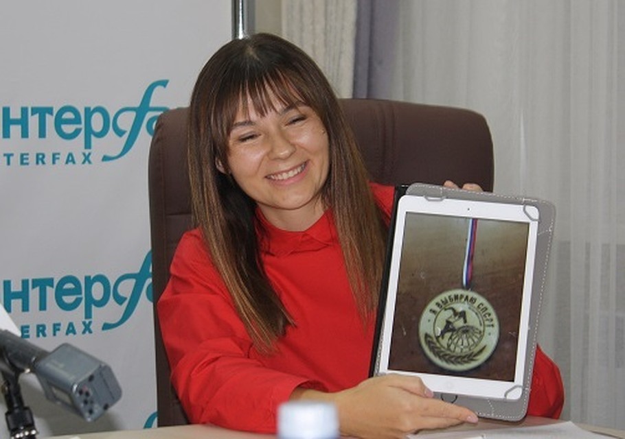 Самых активных наградят деревянными медалями.