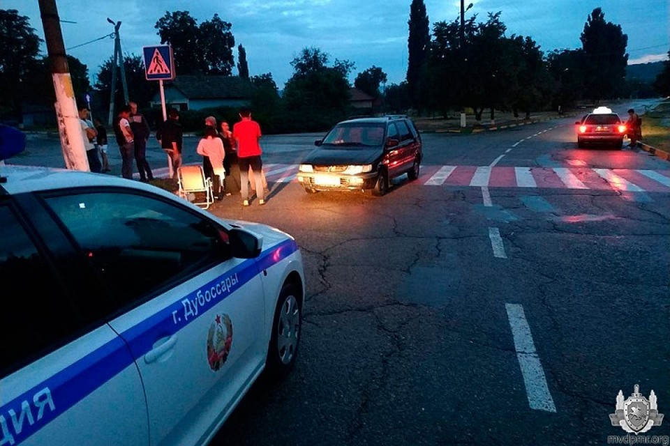 Девушке повезло - травмы незначительны (Фото: МВД Приднестровья).