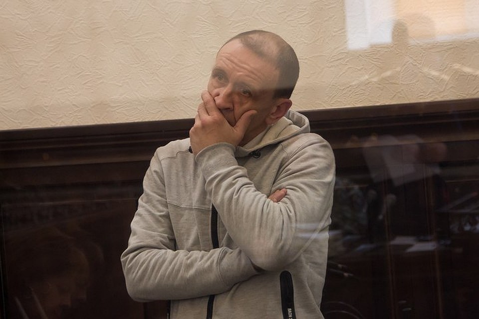 По закону Сергей Генин не может находиться в СИЗО дольше полугода, то есть 11 октября он должен выйти на свободу