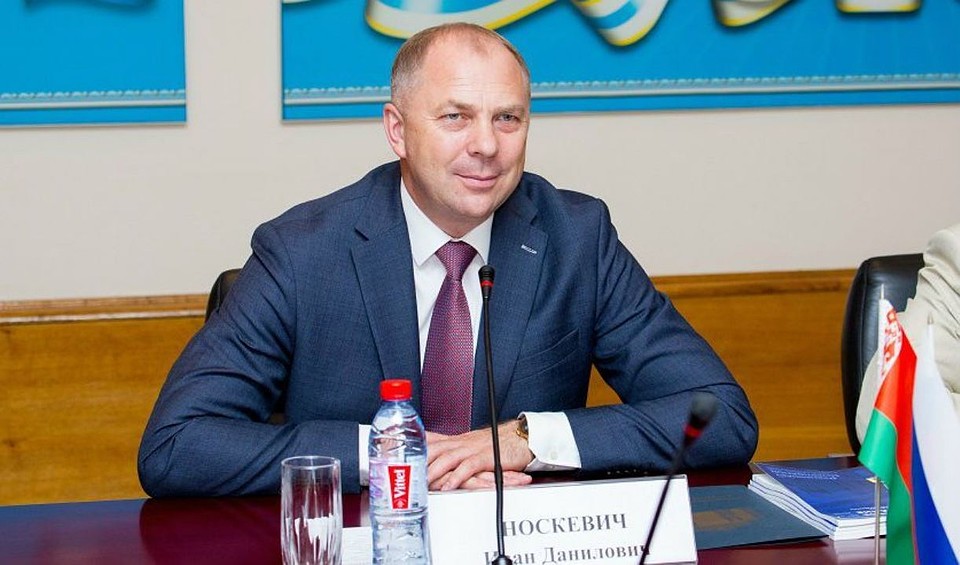 После встречи с президентом Иван Носкевич дал интервью. Фото: sk.gov.by