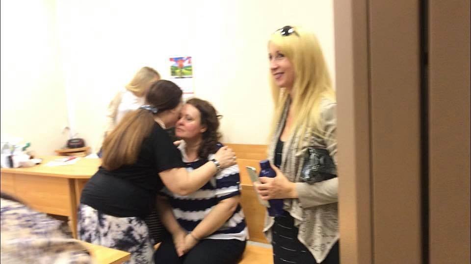 В суде Картамышева была традиционно с группой поддержки