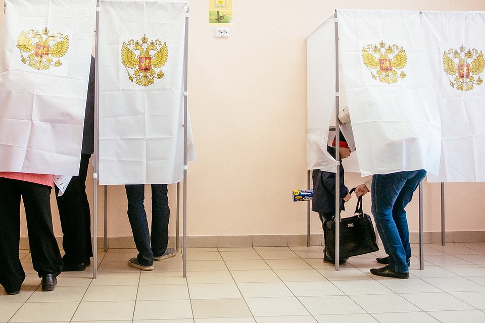На данный момент выявлено несколько нарушений, но все они незначительные и были устранены силами участковых избирательных комиссий.
