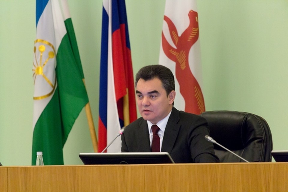 Мэр Уфы рассказал о недостатках шипованной резины автомобилей