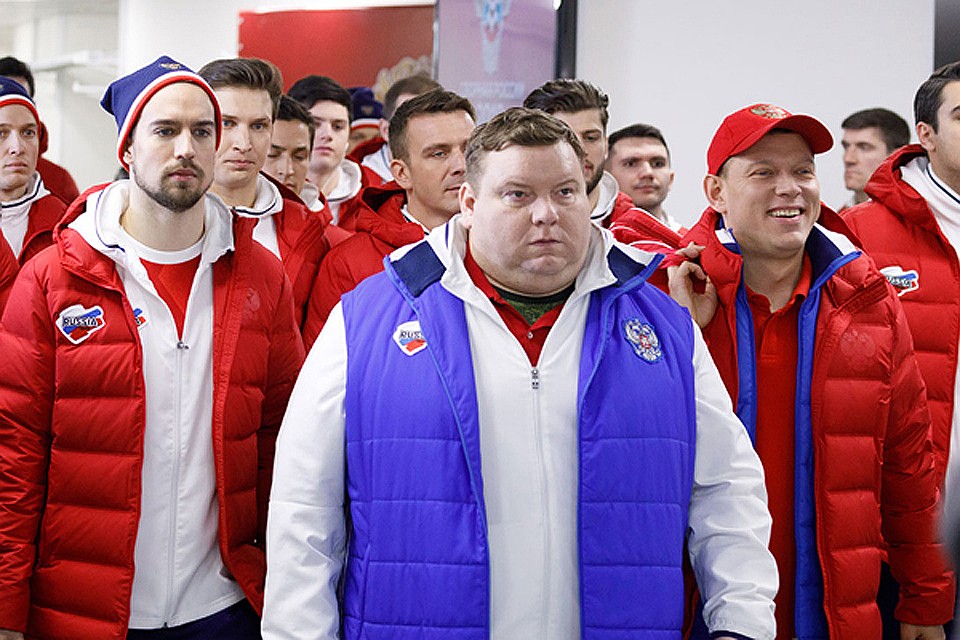 Кадр из сериала Большая игра.