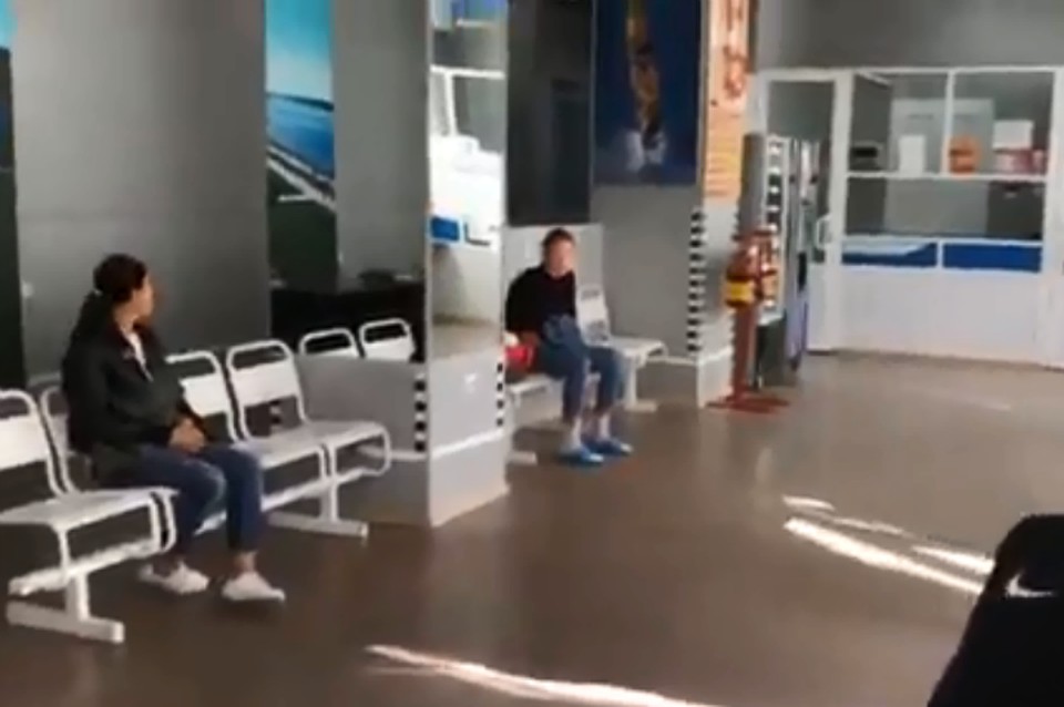 В бассейне "Шинник" посетителей напугала пожарная сигнализация. Фото: стопкадр с видео читателя "КП-Ярославль".