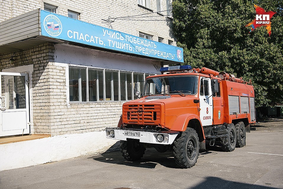 Тушили пожар 5 человек