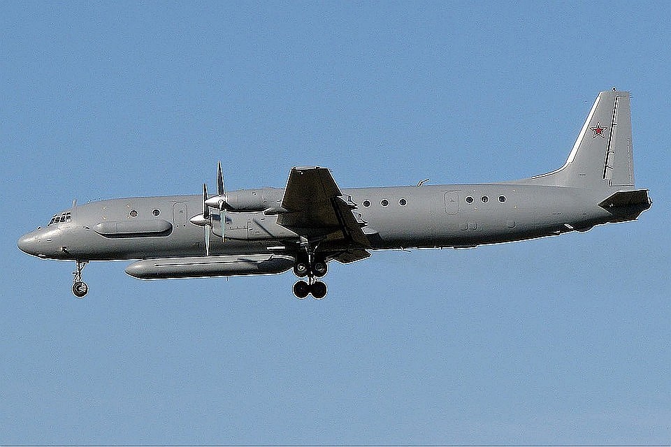 Самолет Ил-20 ВКС России