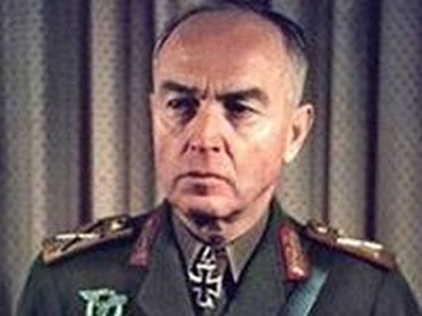 Три года назад в Румынии был принят закон (217/ 2015), запрещающий давать положительные оценки в адрес фашистского преступника Иона Антонеску