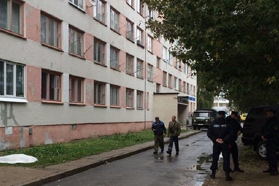 На пожаре в могилевском общежитии погибли два человека. Фото с сайта СК