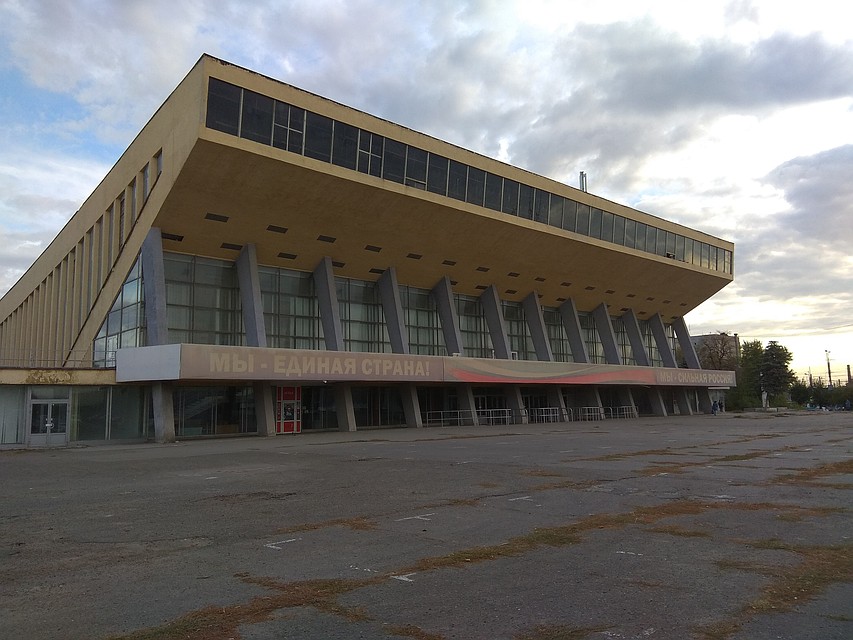 Реконструкция Дворца спорта займет около трех лет