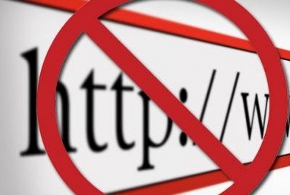 Доступ к сайтам, торгующим официальными документами, заблокирован.