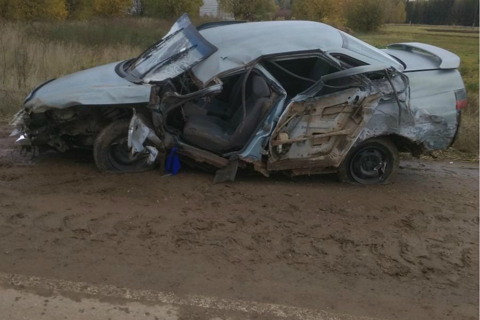 У виновника аварии не было водительских прав. Фото: УГИБДД УМВД России по Кировской области