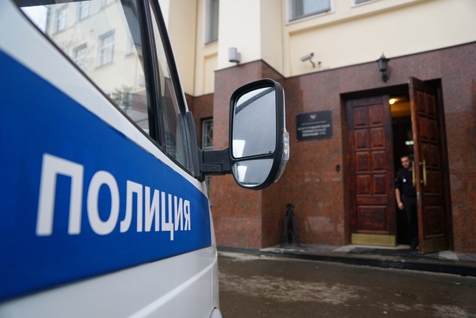 В Ростове-на-Дону задержали 19-летнего подозреваемого в краже передних фар с Porsche.