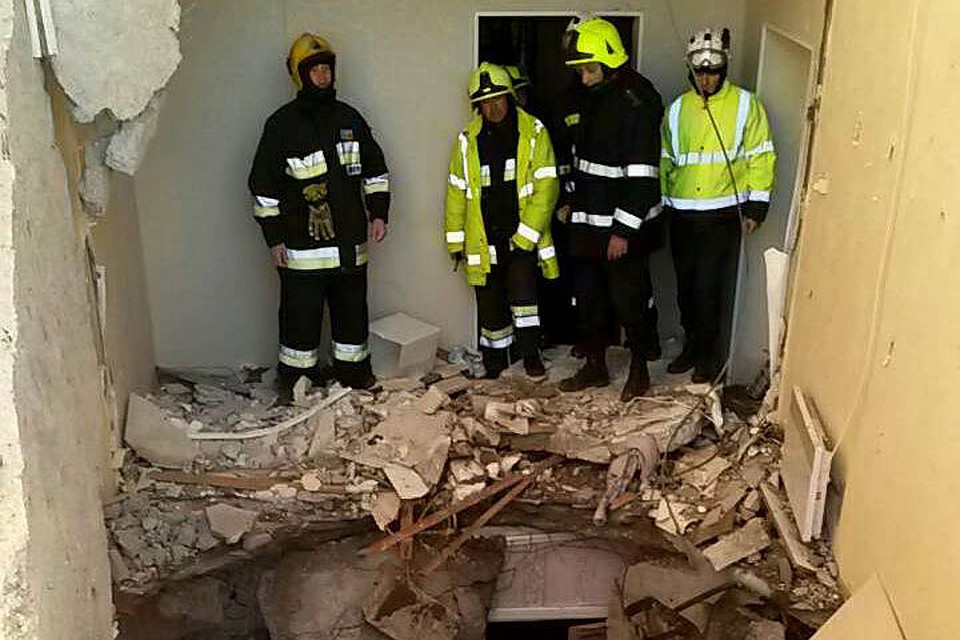 По факту взрыва в 21-этажном доме было открыто уголовное дело