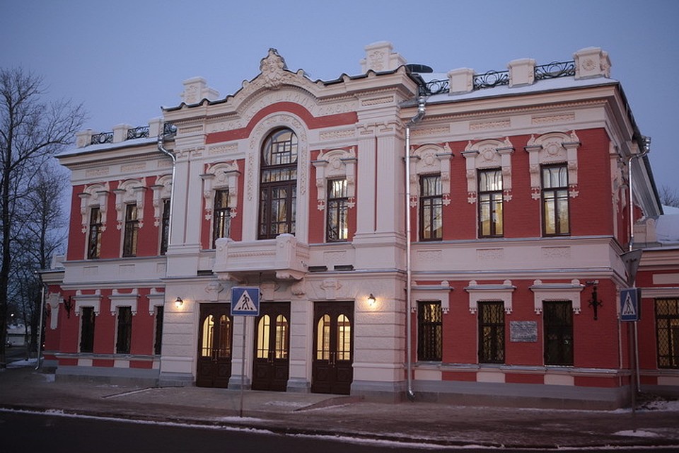 Постановка "Ревизор", возмутившая некоторых псковичей, игралась на сцене Пушкинского драмтеатра.