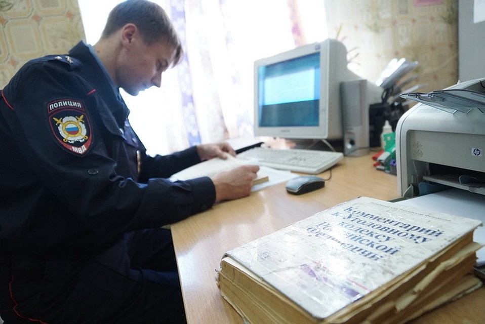С августа по октябрь 2018 года у женщины стащили сначала телефон, потом - сумку.