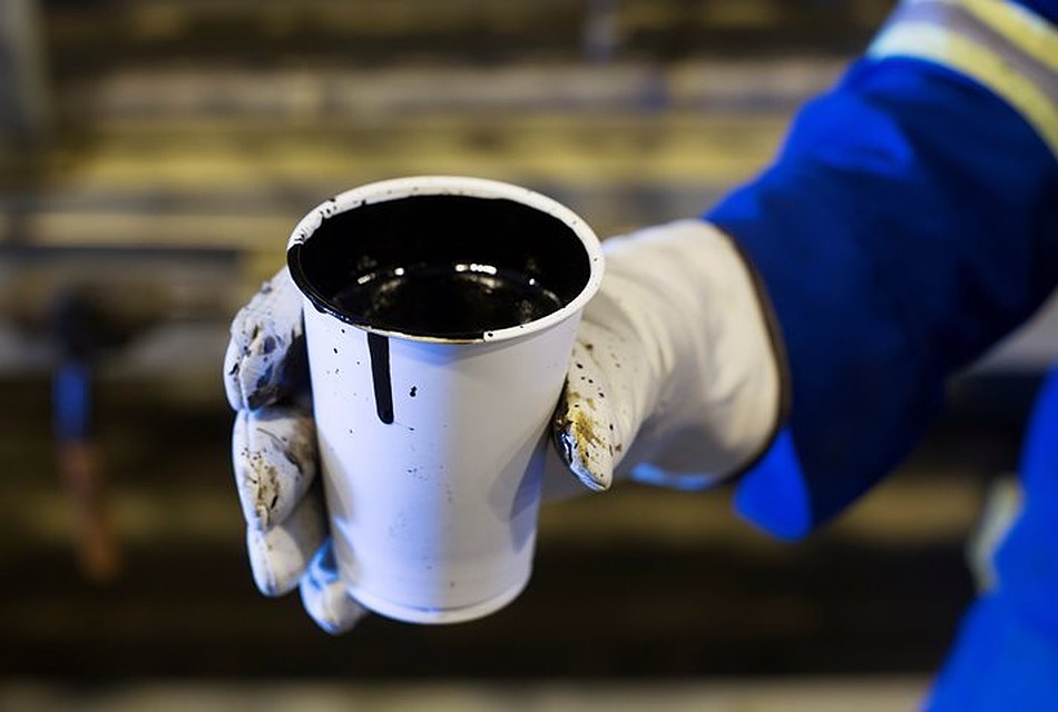 Россия более года не будет поставлять в Белоруссию темные нефтепродукты