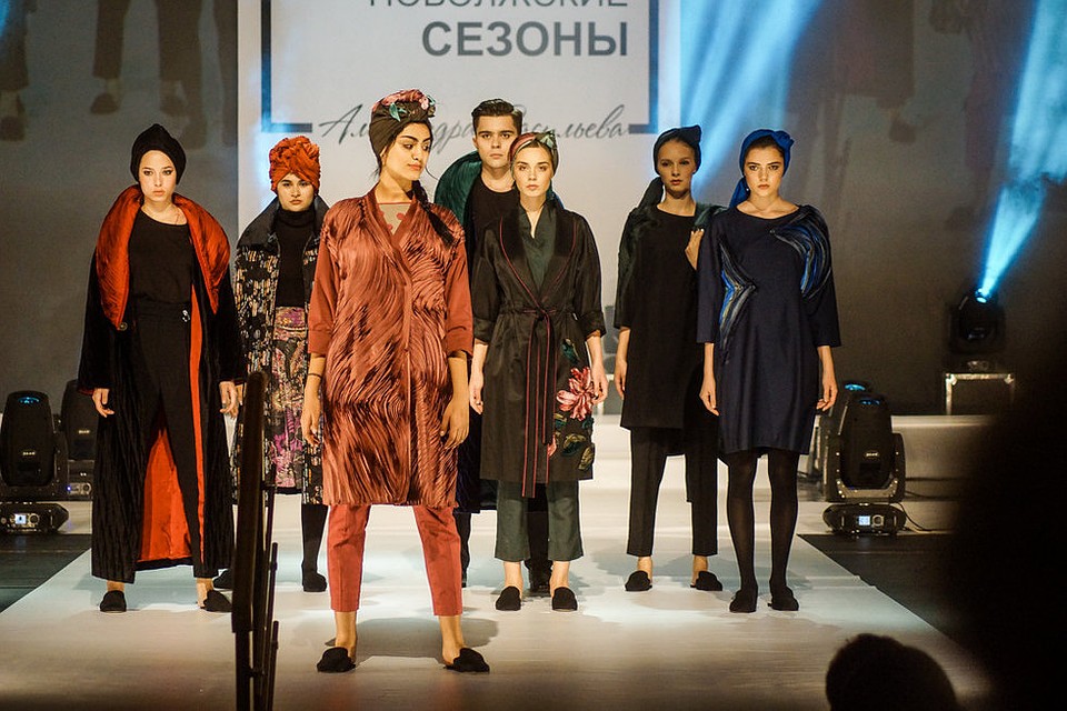 Халатам и чалме отдали предпочтение на "Поволжских сезонах Александра Васильева"
