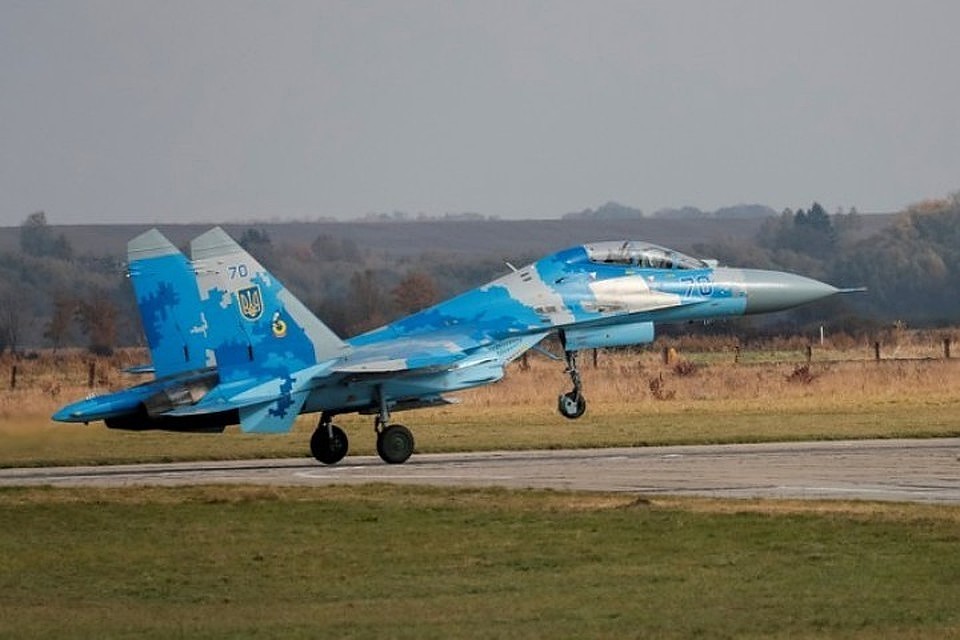 Военный прокурор назвал основные версии крушения истребителя
