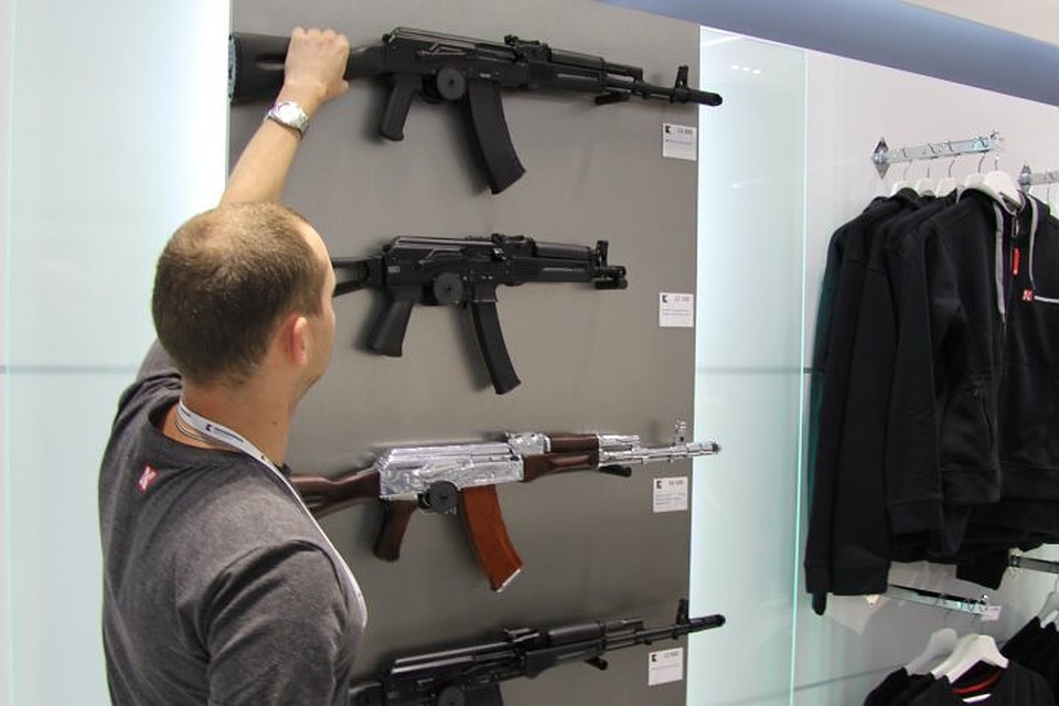 В США назвали российский автомат АК-47М одним из самых опасных в мире