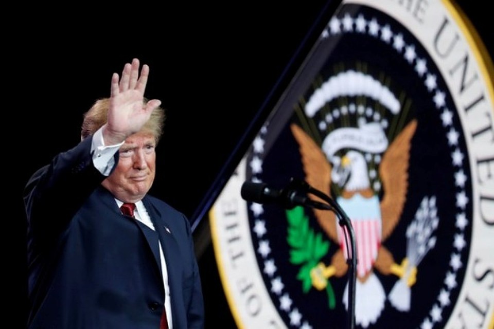 Дональд Трамп решил установить ясность в гендерном вопросе