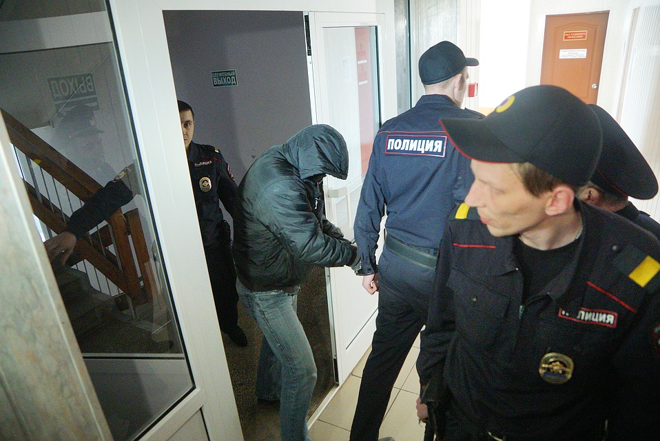 В Иркутске задержали предполагаемого наркодилера.
