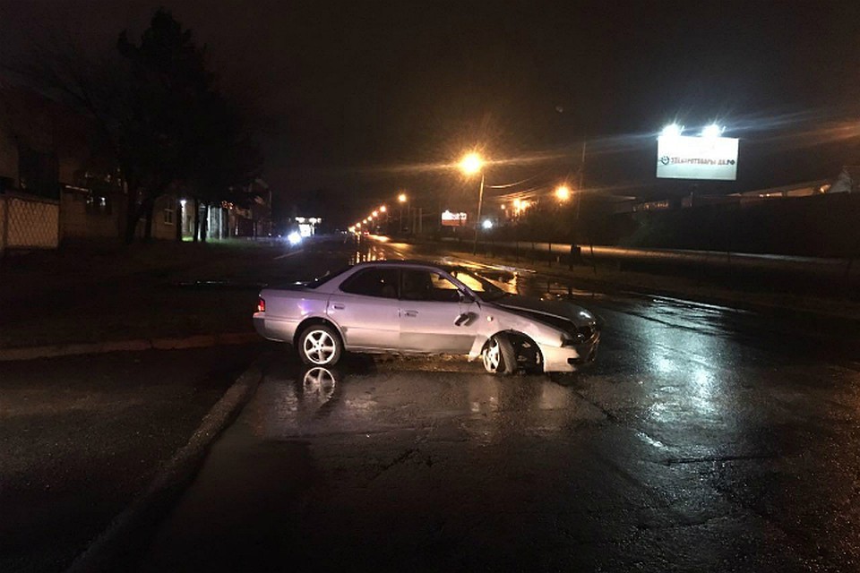 Опытный хабаровский водитель испугался аварии и сбежал, несмотря на перелом ноги