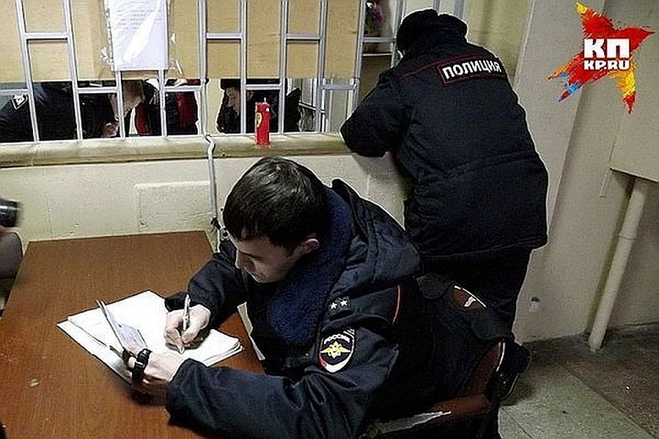 Полицейские разбираются в обстоятельствах трагедии