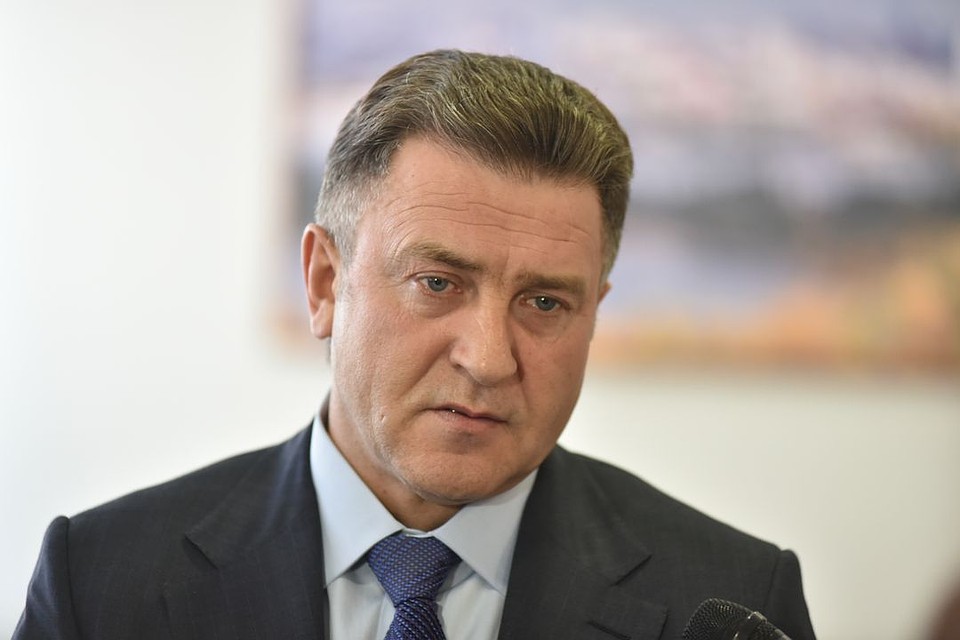 Андрей Шимкив: - Надеемся, что Минздрав все-таки обратит внимание на то, что происходит в НИИТО в Новосибирской области.