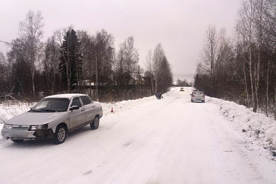 Девушку с травмами доставили в больницу