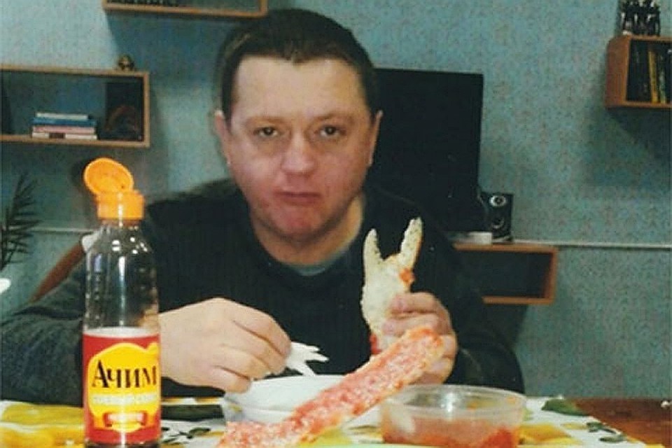 Цеповяз в неволе совершенно не страдает.