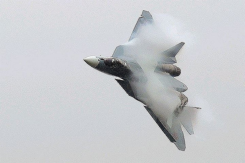 Российский истребитель пятого поколения Су-57