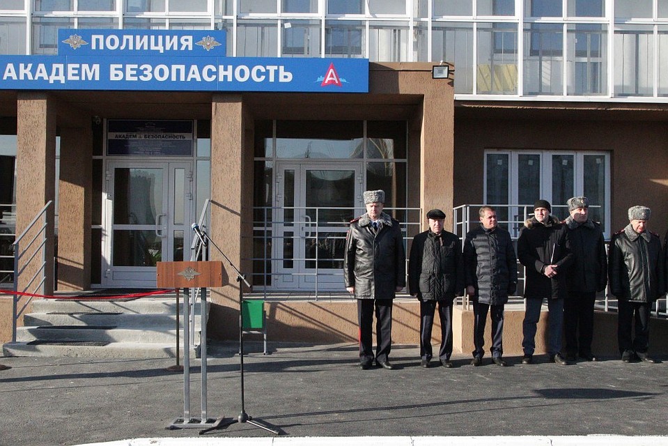 Адрес точный: Университетская набережная, 56. Фото: cheladmin.ru
