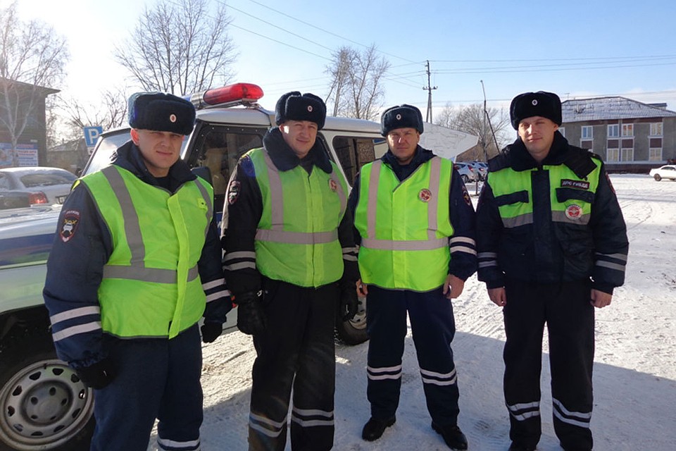 Сотрудникам ДПС объявили благодарность.