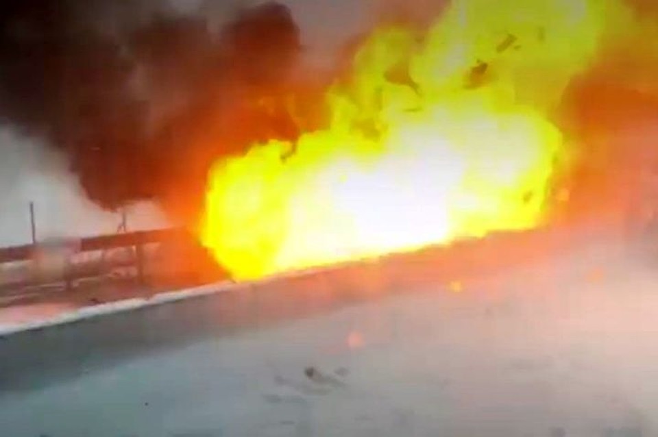 Видеорегистратор заснял момент взрыва. Стоп-кадр из видео.