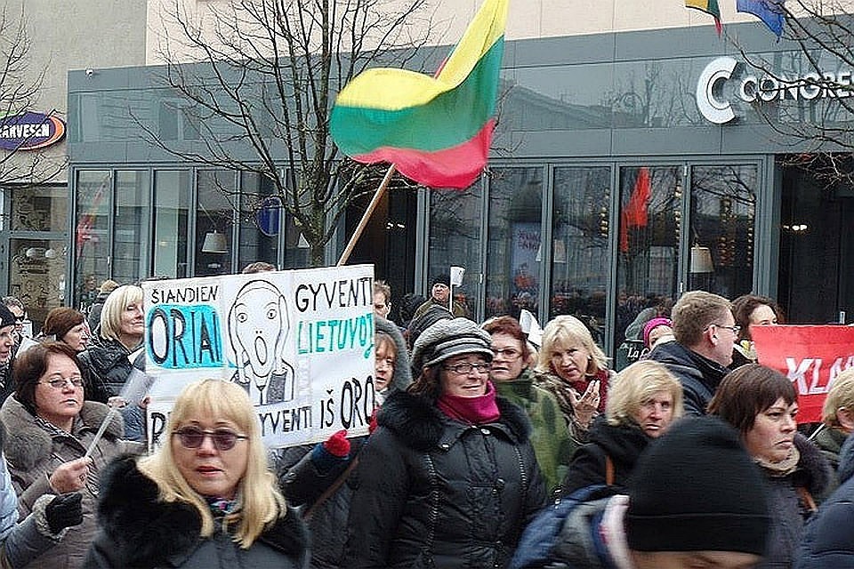 Литовские педагоги продолжают бессрочную забастовку. Фото: с сайта Baltnews.lt