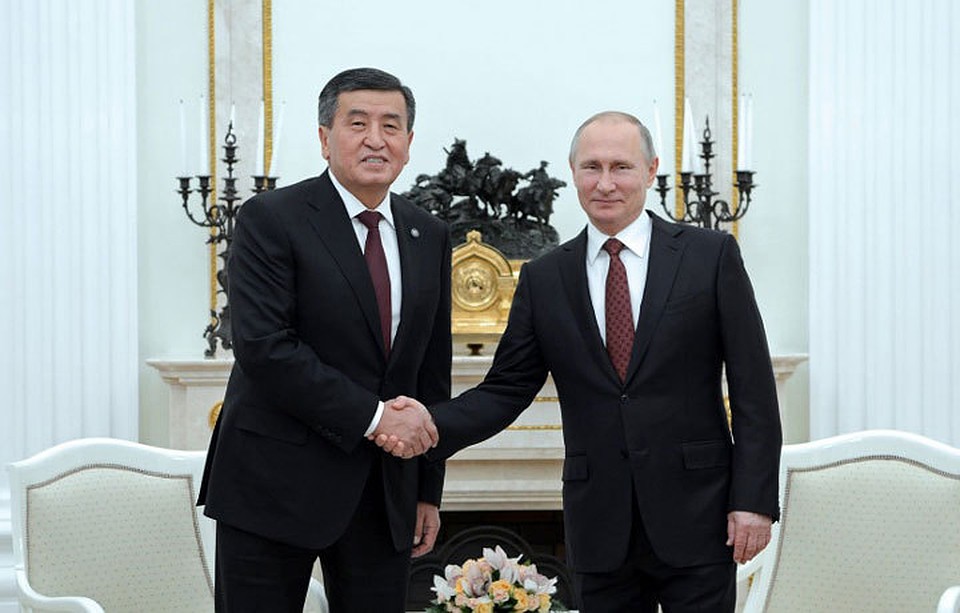 Путин поздравил кыргызстанского коллегу с днем рождения.