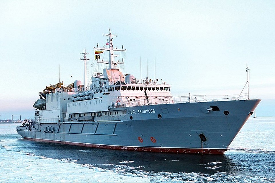 Водолазы с "Игоря Белоусова" установили рекорд