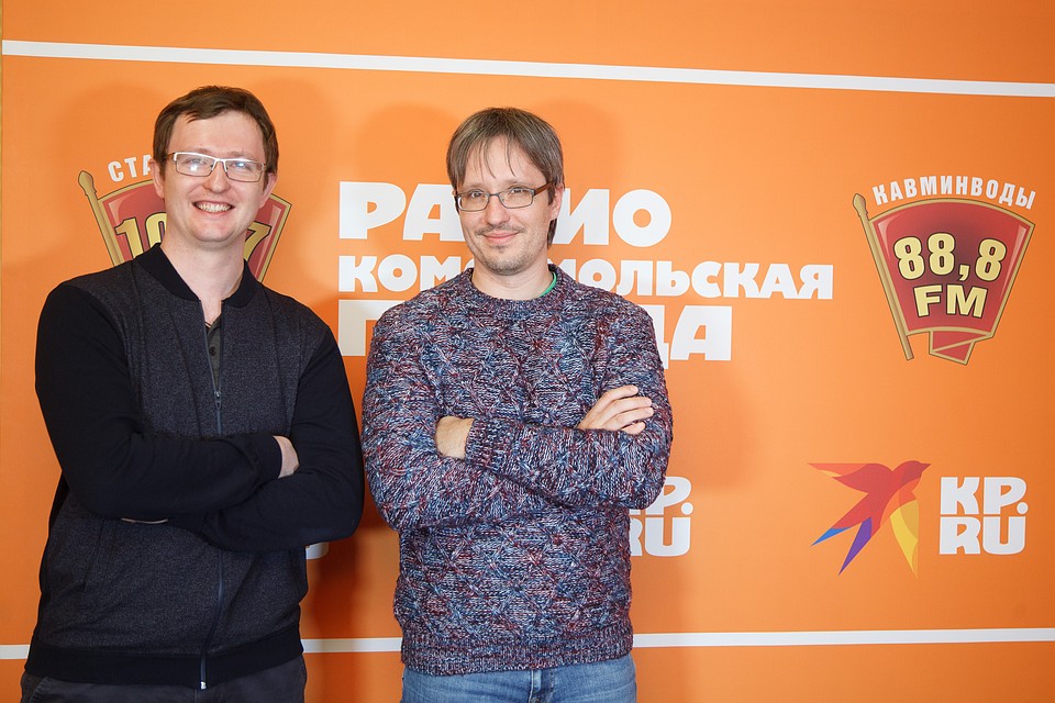 Врач-невролог-ренгенолог Ставропольской краевой клинической больницы Сергей Ермаков и заведующий отделением рентгенохирургических методов диагностики и лечения Ставропольской краевой клинической больницы Олег Белоконь