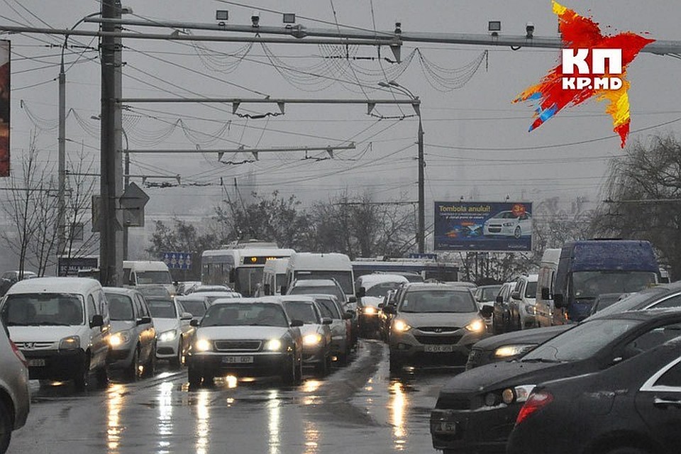 В городе - напряженный трафик