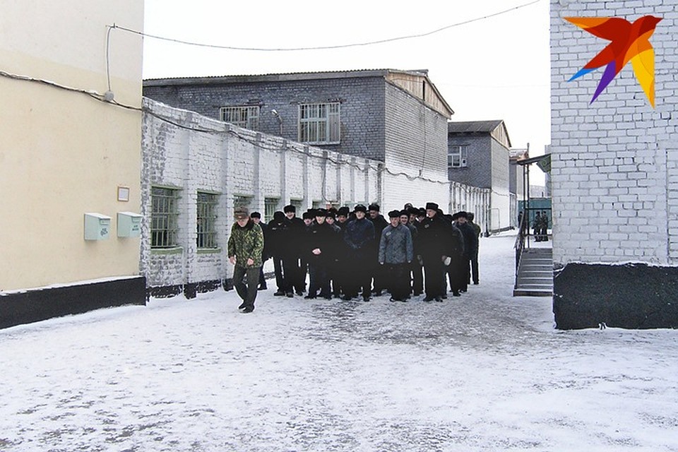 Мурманские наркоторговцы отправятся в колонию. Если они и увидят в ближайшее время закладку, то только книжную, да и то, если повезет...